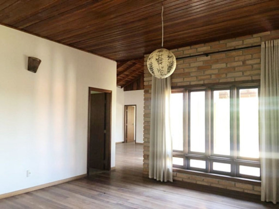 Imagem Casa com 3 Quartos à Venda, 316 m² em Granja Caiapiá - Cotia Imagem Casa com 3 Quartos à Venda, 316 m² em Granja Caiapiá - Cotia