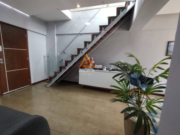Imagem Cobertura com 3 Quartos à Venda, 117 m²