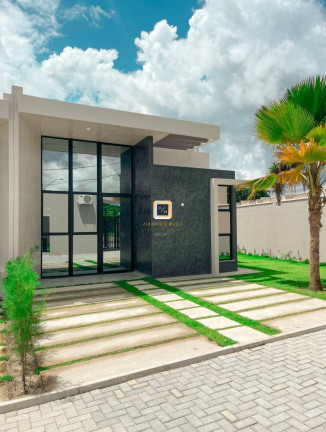 Casa com 3 Quartos à Venda, 110 m² em Centro - Eusébio