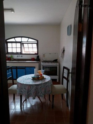 Imagem Casa com 3 Quartos à Venda, 420 m² em Piratininga - Niterói
