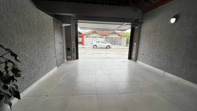 Imagem Casa com 3 Quartos à Venda, 134 m² em Caiçara - Praia Grande Imagem Casa com 3 Quartos à Venda, 134 m² em Caiçara - Praia Grande