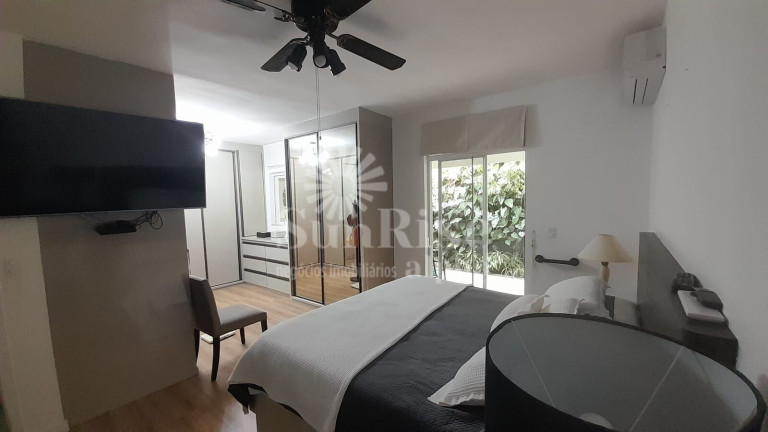 Imagem Casa de Condomínio com 3 Quartos à Venda, 300 m² em Alphaville 03 - Santana De Parnaíba Imagem Casa de Condomínio com 3 Quartos à Venda, 300 m² em Alphaville 03 - Santana De Parnaíba