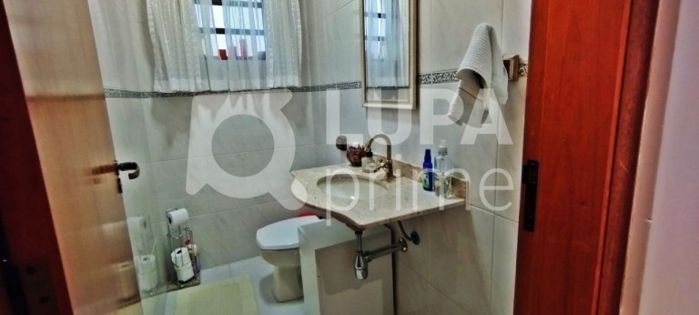 Imagem Casa com 3 Quartos à Venda, 175 m² em Vila Guilherme - São Paulo Imagem Casa com 3 Quartos à Venda, 175 m² em Vila Guilherme - São Paulo