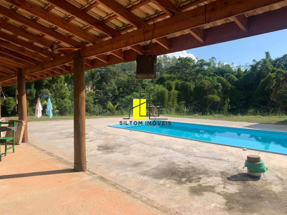 Imagem Chácara com 4 Quartos à Venda, 400 m² em Serrinha - Taubaté Imagem Chácara com 4 Quartos à Venda, 400 m² em Serrinha - Taubaté
