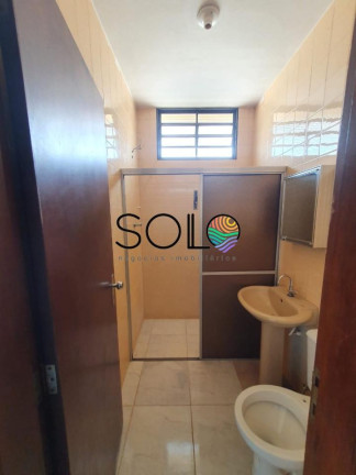 Imagem Casa com 2 Quartos à Venda, 139 m² em Centro - Araraquara Imagem Casa com 2 Quartos à Venda, 139 m² em Centro - Araraquara