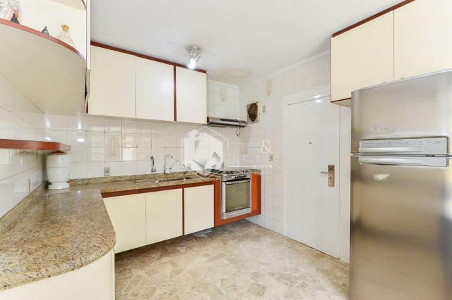 Imagem Casa com 5 Quartos à Venda, 273 m² em Jardim Aeroporto - São Paulo Imagem Casa com 5 Quartos à Venda, 273 m² em Jardim Aeroporto - São Paulo