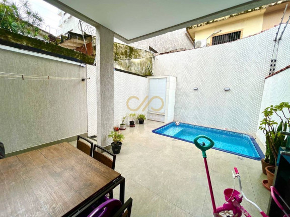 Imagem Sobrado com 3 Quartos à Venda, 125 m² em Guilhermina - Praia Grande Imagem Sobrado com 3 Quartos à Venda, 125 m² em Guilhermina - Praia Grande