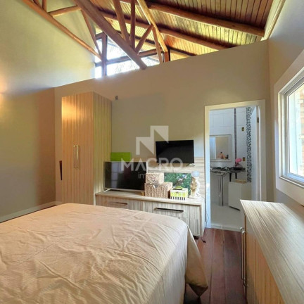 Imagem Casa com 3 Quartos à Venda, 392 m² em Jaraguá 99 - Jaraguá Do Sul