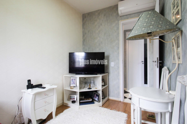 Imagem Apartamento com 2 Quartos à Venda, 62 m² em Moema - São Paulo Imagem Apartamento com 2 Quartos à Venda, 62 m² em Moema - São Paulo