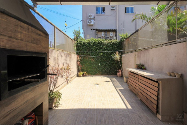 Imagem Casa com 3 Quartos à Venda,  em Hípica - Porto Alegre