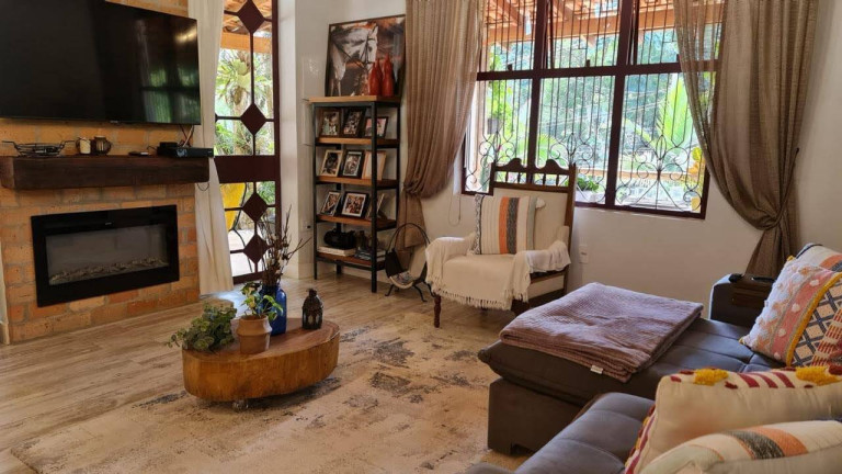 Imagem Chácara com 2 Quartos à Venda, 6.000 m² em Santa Clara - Jundiaí Imagem Chácara com 2 Quartos à Venda, 6.000 m² em Santa Clara - Jundiaí
