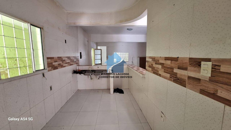 Imagem Casa com 3 Quartos à Venda, 280 m² em Centro - Manaus Imagem Casa com 3 Quartos à Venda, 280 m² em Centro - Manaus