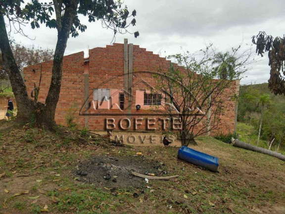Imagem Imóvel com 3 Quartos à Venda, 5.000 m² em Mococa - Bofete