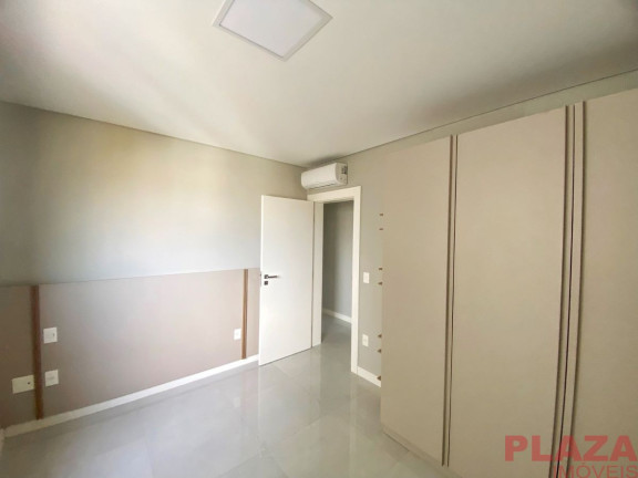 Imagem Apartamento com 3 Quartos para Alugar, 130 m² em Centro - Balneário Camboriú Imagem Apartamento com 3 Quartos para Alugar, 130 m² em Centro - Balneário Camboriú