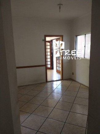Imagem Sobrado com 3 Quartos à Venda, 300 m² em Jordanópolis - Arujá
