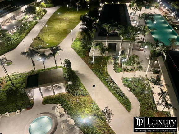 Imagem Apartamento com 3 Quartos para Alugar, 142 m² em Real Parque - São Paulo Imagem Apartamento com 3 Quartos para Alugar, 142 m² em Real Parque - São Paulo