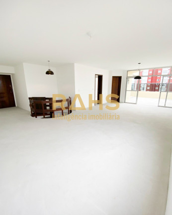 Imagem Cobertura com 4 Quartos à Venda, 235 m² em Anita Garibaldi - Joinville Imagem Cobertura com 4 Quartos à Venda, 235 m² em Anita Garibaldi - Joinville