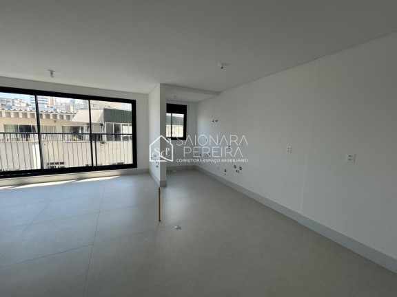 Imagem Apartamento com 3 Quartos à Venda, 115 m² em Estreito - Florianópolis