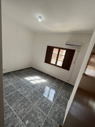 Imagem Casa com 2 Quartos à Venda, 100 m² em Tupi - Praia Grande Imagem Casa com 2 Quartos à Venda, 100 m² em Tupi - Praia Grande