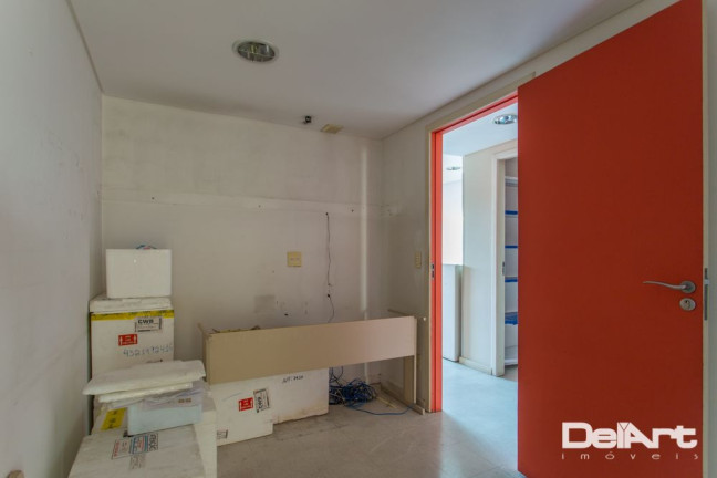 Imagem Sala Comercial à Venda, 98 m² em Cristo Rei - Curitiba Imagem Sala Comercial à Venda, 98 m² em Cristo Rei - Curitiba