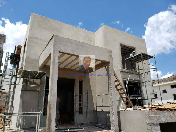 Imagem Casa com 4 Quartos à Venda, 417 m² em Alphaville - Santana De Parnaíba Imagem Casa com 4 Quartos à Venda, 417 m² em Alphaville - Santana De Parnaíba
