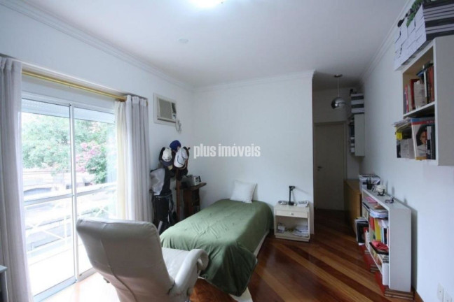 Imagem Casa com 5 Quartos à Venda, 250 m² em Jardim Paulista - São Paulo