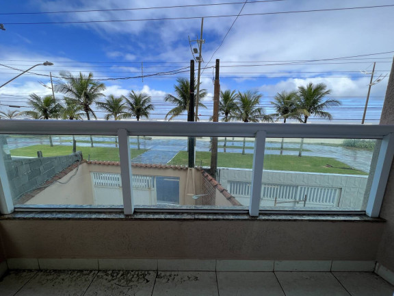 Casa com 2 Quartos à Venda, 60 m² em Solemar - Praia Grande