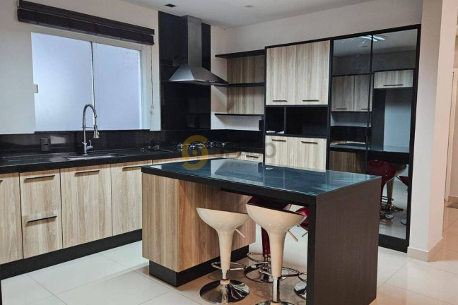 Apartamento com 3 Quartos para Alugar, 100 m² em Vila Nova - Jaraguá Do Sul