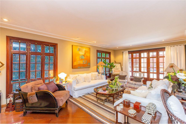 Imagem Casa com 4 Quartos à Venda, em Alto De Pinheiros - São Paulo Imagem Casa com 4 Quartos à Venda, em Alto De Pinheiros - São Paulo