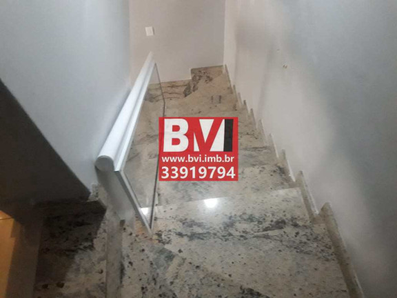 Imagem Casa com 2 Quartos à Venda, 66 m² em Irajá - Rio De Janeiro