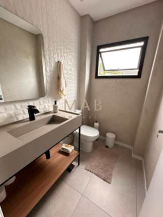 Imagem Casa com 4 Quartos à Venda, 420 m² em São João Do Rio Vermelho - Florianópolis