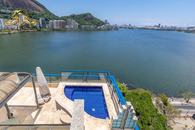Imagem Imóvel com 4 Quartos à Venda, 495 m² em Lagoa - Rio De Janeiro Imagem Imóvel com 4 Quartos à Venda, 495 m² em Lagoa - Rio De Janeiro