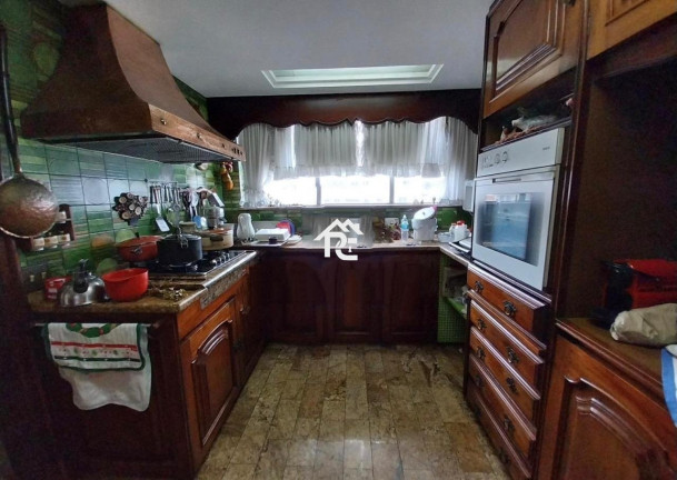Imagem Cobertura com 5 Quartos à Venda, 307 m² em Ingá - Niterói