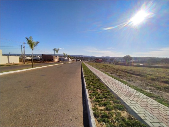 Imagem Imóvel à Venda, 480 m² em Residencial Lago De Cristal - Caldas Novas Imagem Imóvel à Venda, 480 m² em Residencial Lago De Cristal - Caldas Novas