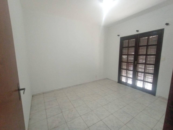 Imagem Casa com 2 Quartos à Venda, 80 m² em Itatiba
