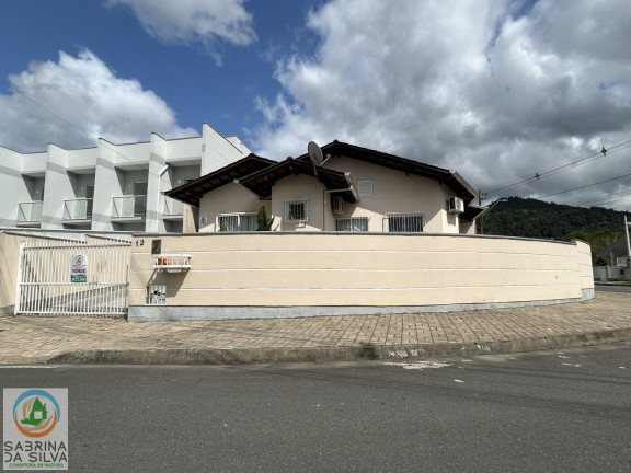 Imagem Casa com 2 Quartos à Venda, 63 m² em Itoupava Central - Blumenau Imagem Casa com 2 Quartos à Venda, 63 m² em Itoupava Central - Blumenau