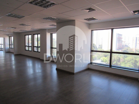 Sala Comercial à Venda, 300 m² em Pinheiros - São Paulo