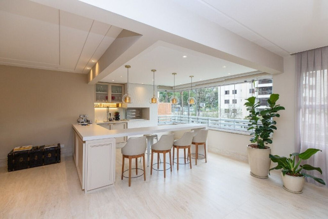 Imagem Apartamento com 3 Quartos à Venda, 235 m² em Vila Suzana - São Paulo Imagem Apartamento com 3 Quartos à Venda, 235 m² em Vila Suzana - São Paulo