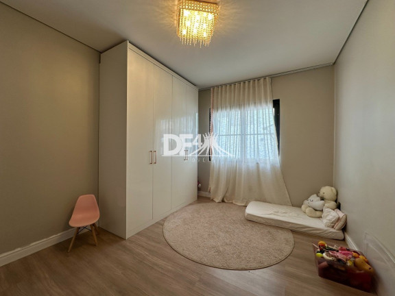 Imagem Casa com 3 Quartos à Venda, 300 m² em Guará I - Brasília Imagem Casa com 3 Quartos à Venda, 300 m² em Guará I - Brasília