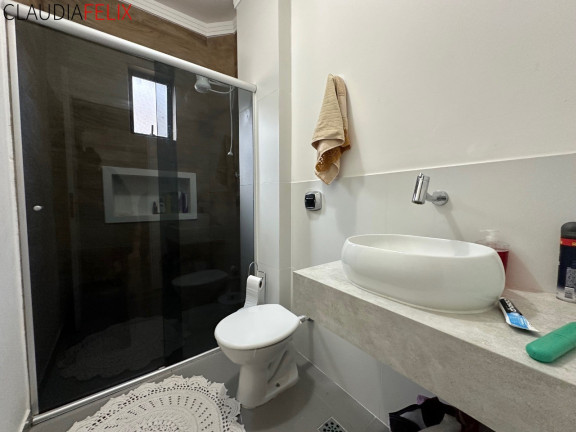 Imagem Imóvel com 2 Quartos à Venda, 77 m² em Guilhermina - Praia Grande