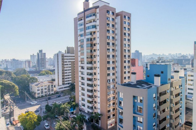 Imagem Imóvel com 3 Quartos à Venda, 102 m² em Menino Deus - Porto Alegre