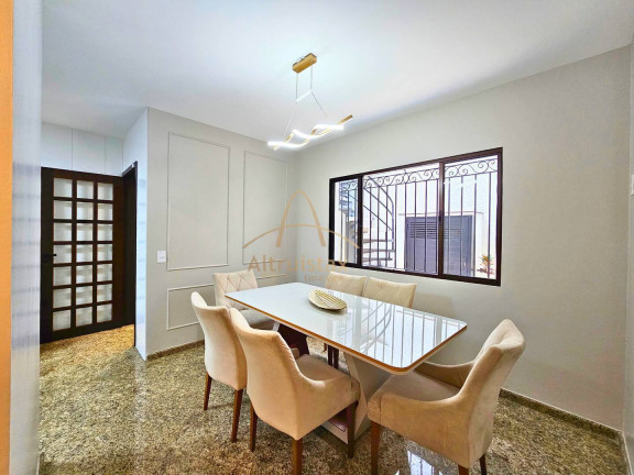 Imagem Casa com 3 Quartos à Venda, 354 m² em Centro - Osasco