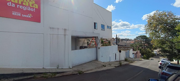 Imóvel Comercial para Alugar, 200 m² em Centro - Gpva - Guarapuava