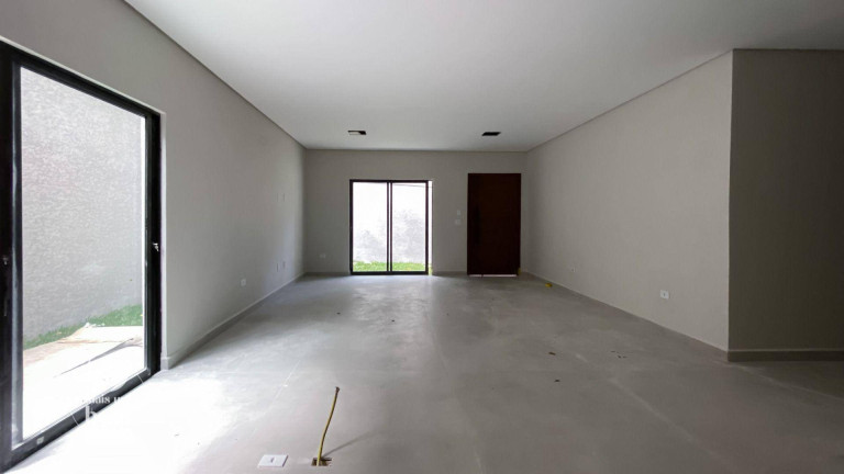 Imagem Sobrado com 3 Quartos à Venda, 160 m² em Boa Vista - Curitiba Imagem Sobrado com 3 Quartos à Venda, 160 m² em Boa Vista - Curitiba