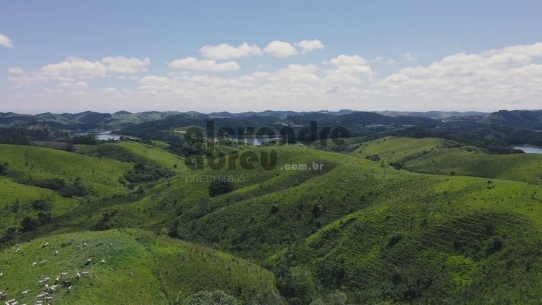 Imagem Fazenda à Venda, 130 m² em Santa Branca Imagem Fazenda à Venda, 130 m² em Santa Branca