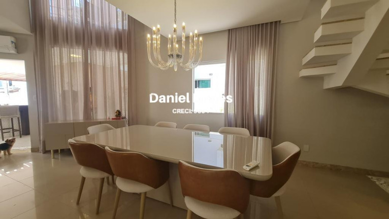 Imagem Casa de Condomínio com 4 Quartos à Venda, 250 m² em Buraquinho - Lauro De Freitas