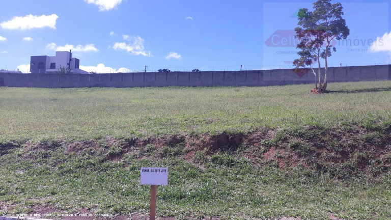 Terreno à Venda, 2.005 m² em Chacara Sao Felix - Taubaté