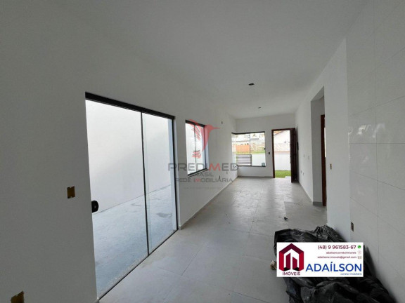 Imagem Casa com 2 Quartos à Venda, 60 m² em Bela Vista - Palhoça