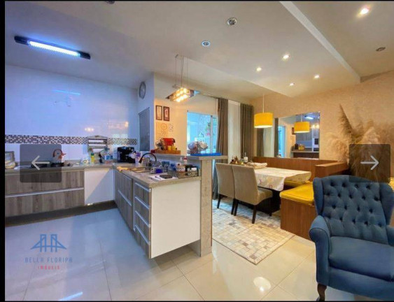 Imagem Casa com 3 Quartos à Venda, 144 m² em Campeche - Florianópolis Imagem Casa com 3 Quartos à Venda, 144 m² em Campeche - Florianópolis