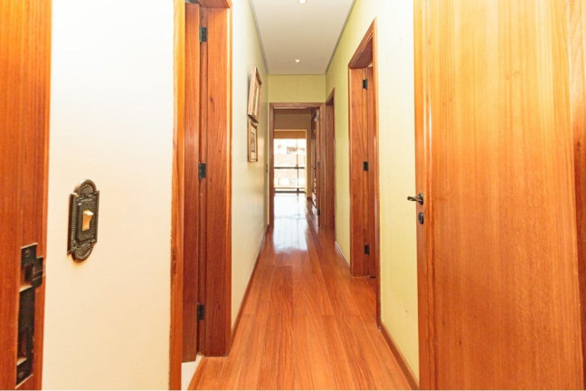 Imagem Imóvel com 3 Quartos à Venda, 290 m² em Moinhos De Vento - Porto Alegre
